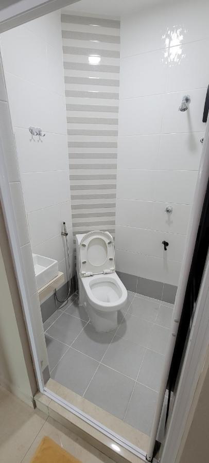 Hotel Shafura 3 Chukai Екстер'єр фото